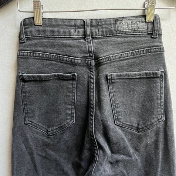 Dilvin Black high waisted slit fit jeans Sz 26" - Picture 4 of 12